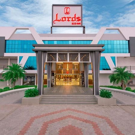 Lords Eco Inn Morbi Zewnętrze zdjęcie